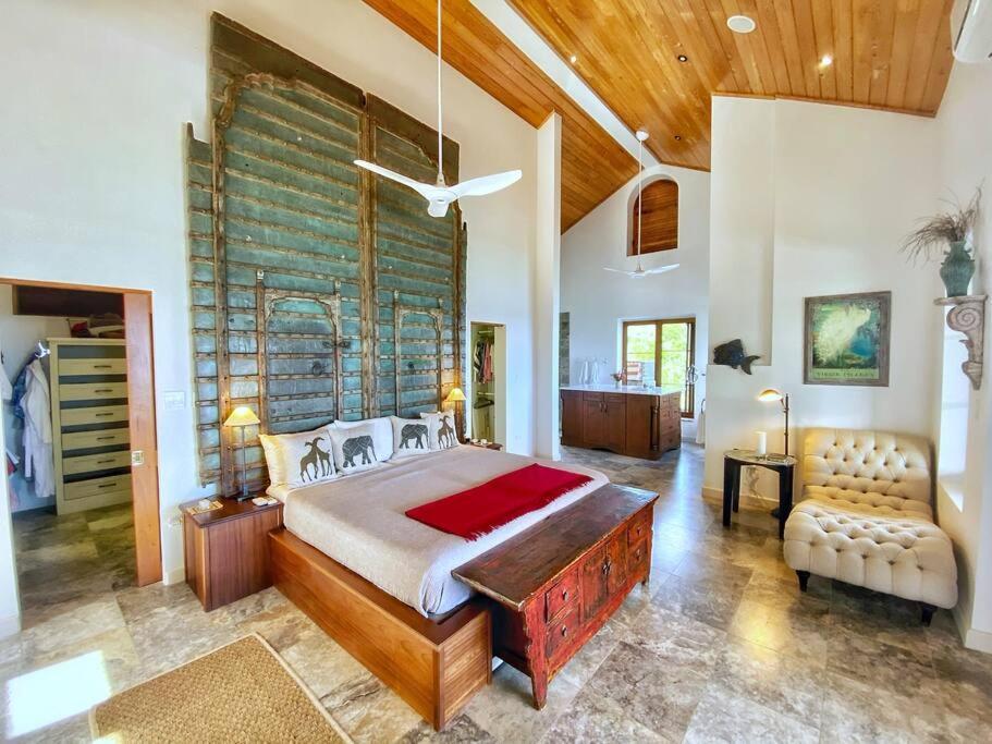 Luxury 7Br Waterfront Villa With Views Of Marina Cay And Scrub Island East End Exteriör bild